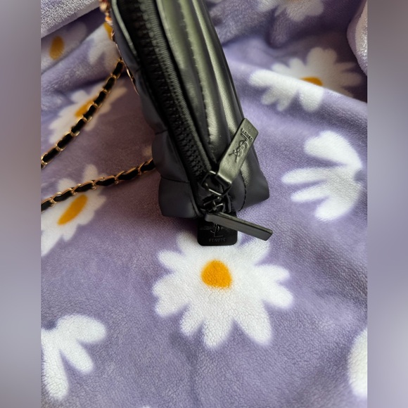 YSL converted make up bag - Picture 4 of 8